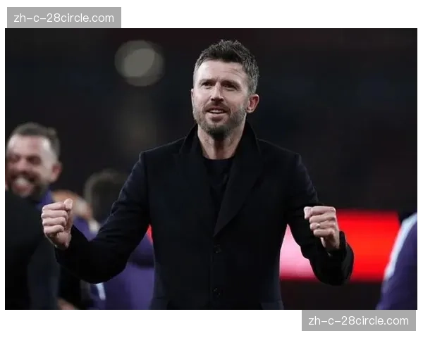 曼联主场2比0力克热刺 终结对其8场不胜并豪取四连胜 曼联主场2比0力克热刺 终结对其8场不胜并豪取四连胜