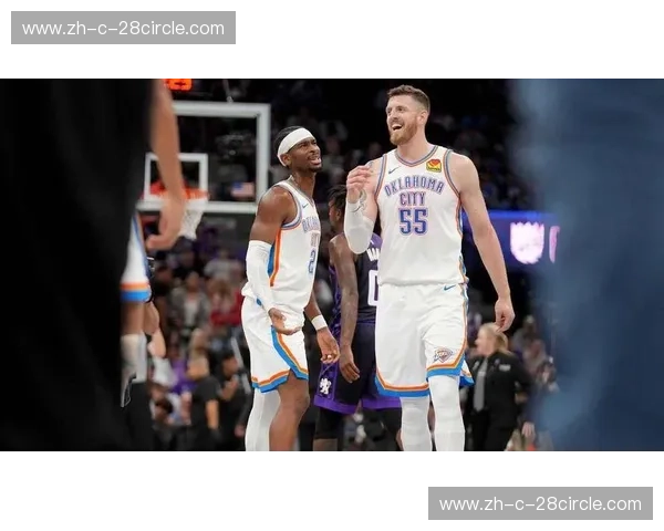 霍姆格伦雷霆内线支柱 护框与空间属性适配现代篮球体系